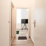شقة Exklusive Am Weserdeich بريمين